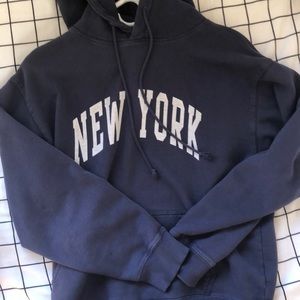 Brandy Melville New York sweatshirt